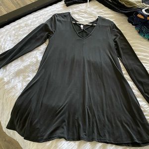 Black long-sleeve dress